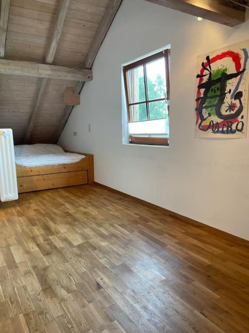 Sonnige 2-zimmer Unterm Dach * Heroldsberg